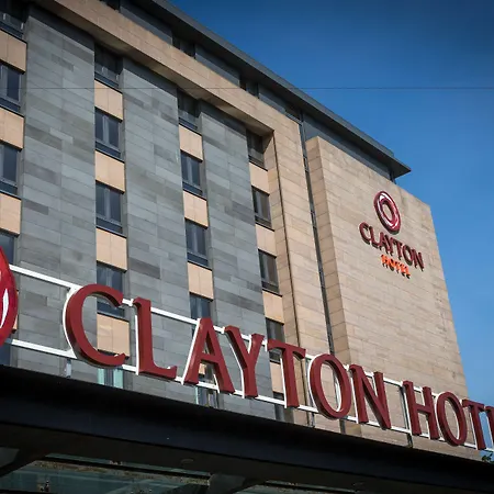 Clayton 4*