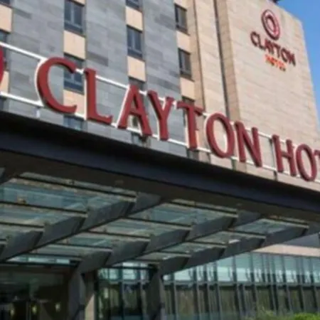 Clayton Hotel 4*